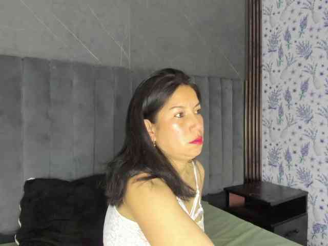 MeganCollinss MeganCollinss