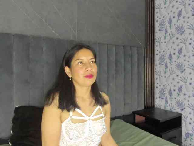 MeganCollinss MeganCollinss