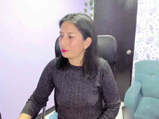 MeganCollinss webcam