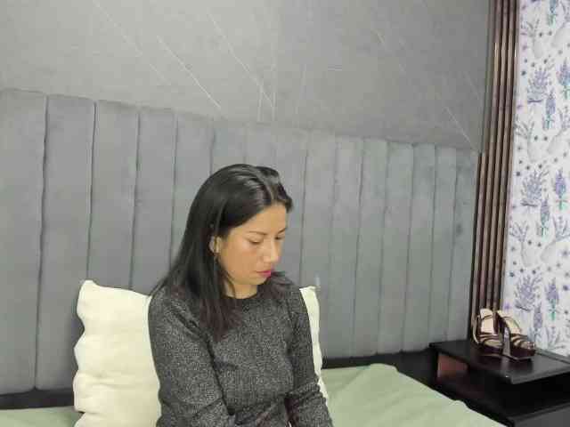 MeganCollinss webcam