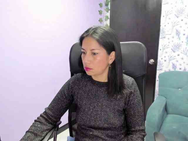 MeganCollinss webcam