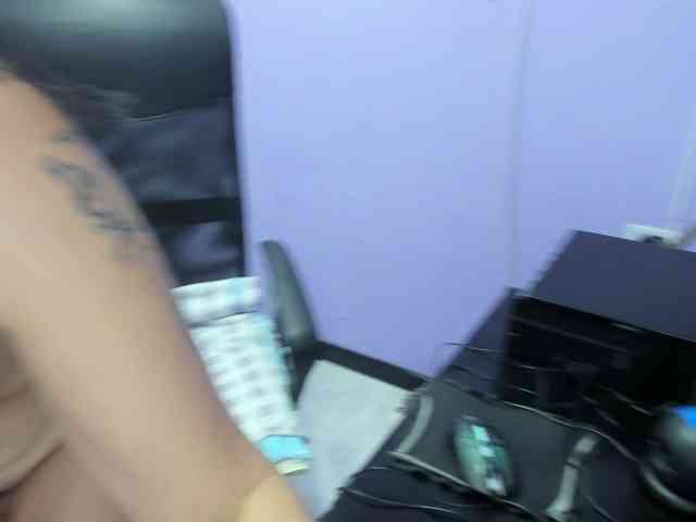 MeganCollinss webcam