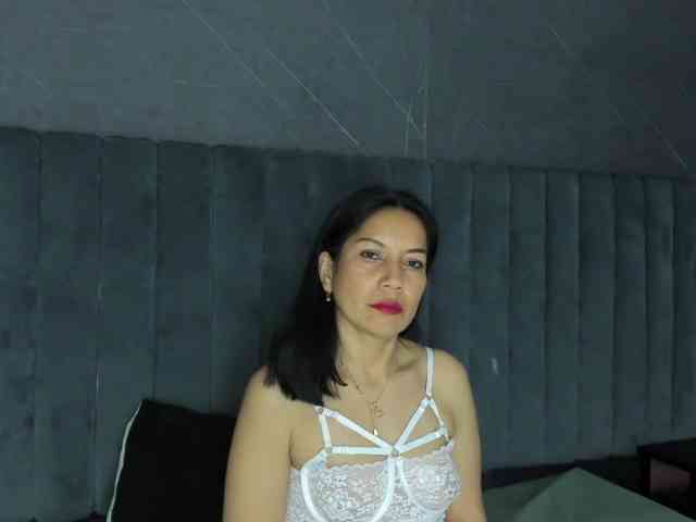 MeganCollinss MeganCollinss