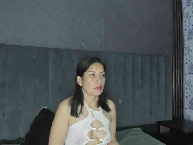 MeganCollinss MeganCollinss