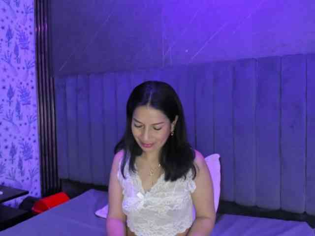 MeganCollinss webcam