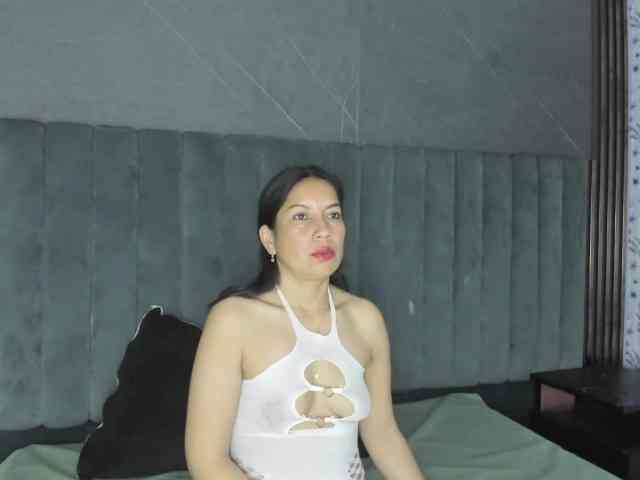 MeganCollinss MeganCollinss