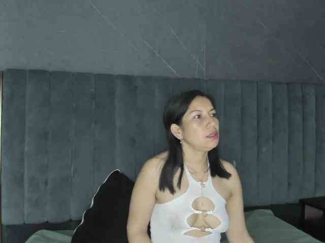 MeganCollinss MeganCollinss