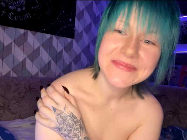 JoieMathews's BongaCams show and profile