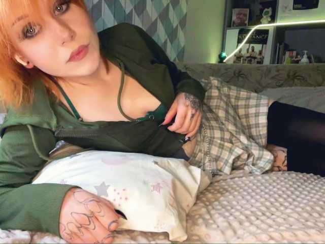 JoieMathews's BongaCams show and profile