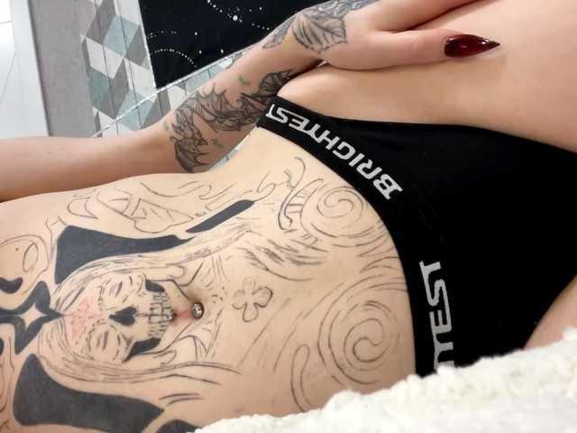 JoieMathews's BongaCams show and profile