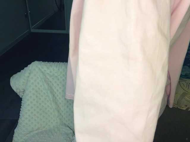 le modèle JoieMathews est en webcam porno dans un show sur le site bongacams, il possède les tags suivants: White/Caucasian,Brunette,Trimmed