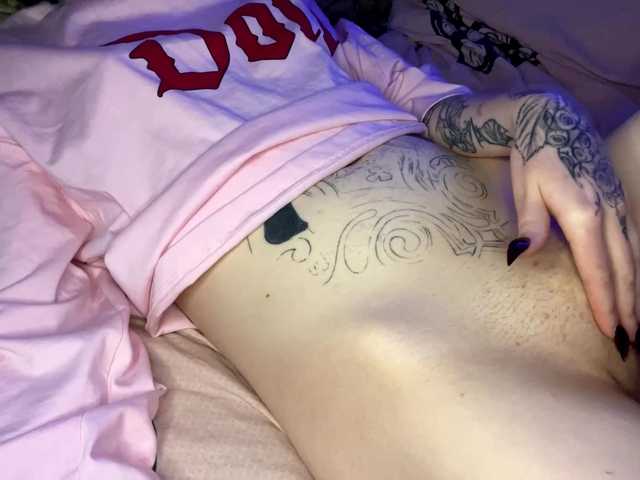 Joie Mathews (JoieMathews)