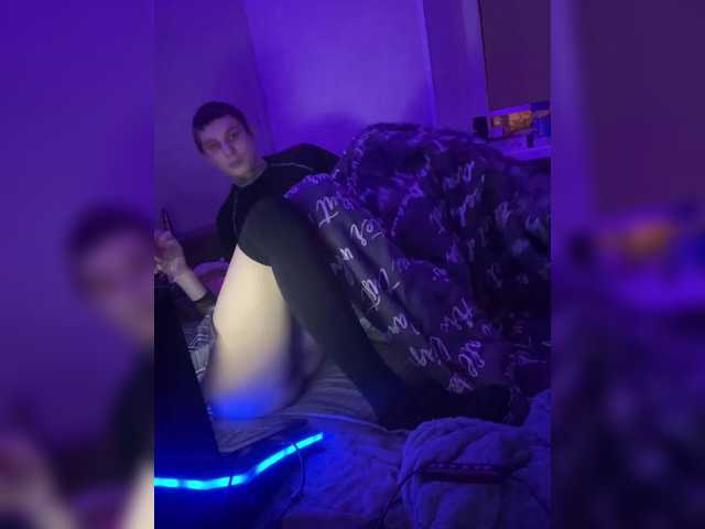 Lisaaleks's Thumb Image