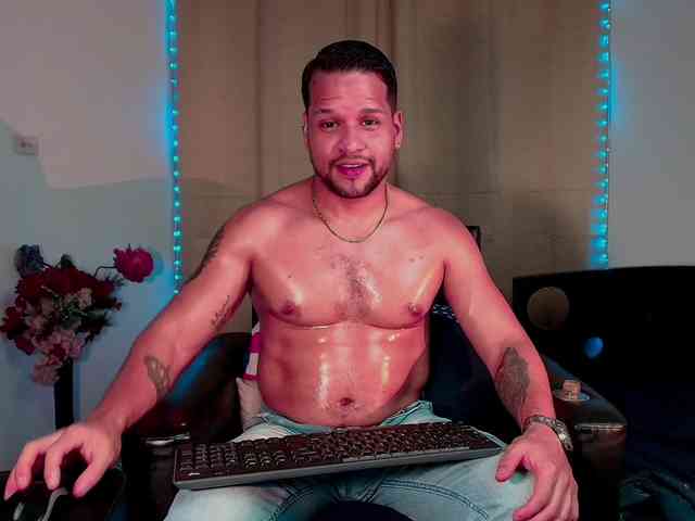 LucasGaeel LucasGaeel