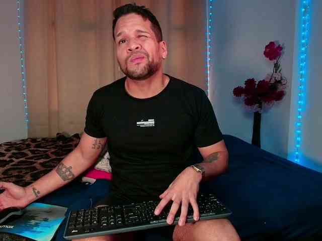 LucasGaeel LucasGaeel