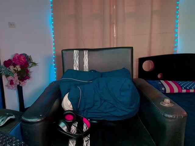 LucasGaeel LucasGaeel