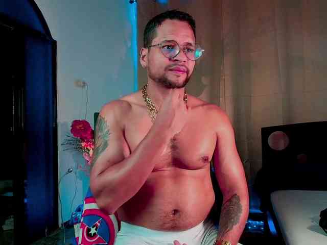 LucasGaeel LucasGaeel