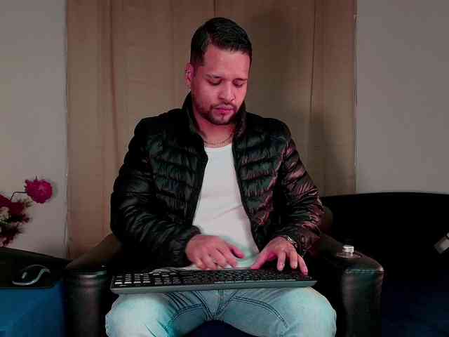 LucasGaeel LucasGaeel