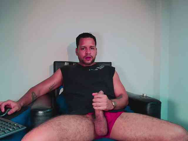 LucasGaeel LucasGaeel