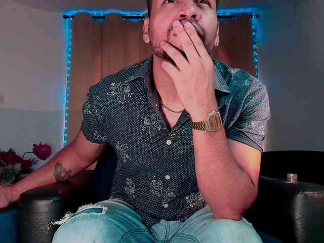 LucasGaeel LucasGaeel