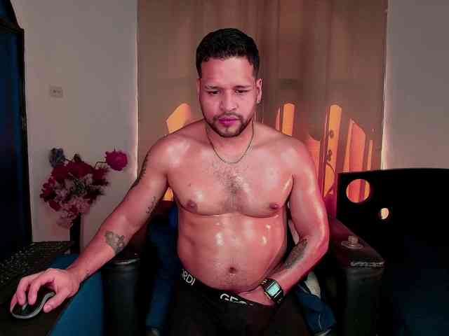 LucasGaeel LucasGaeel