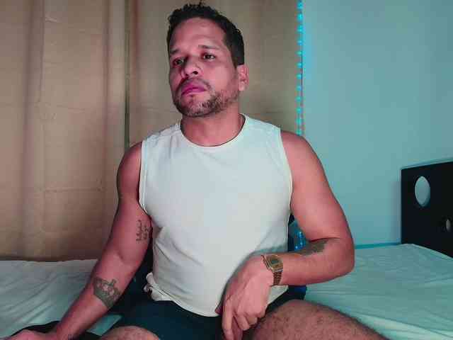 LucasGaeel LucasGaeel