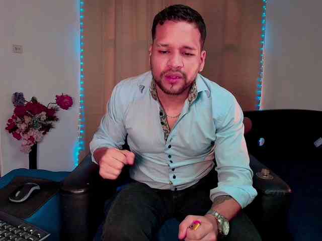 LucasGaeel LucasGaeel