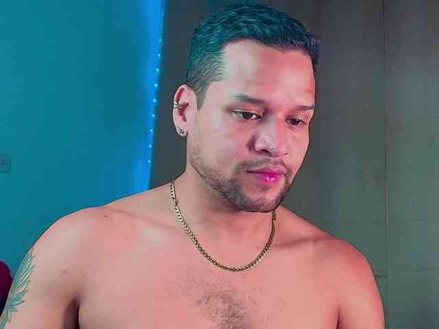 LucasGaeel LucasGaeel