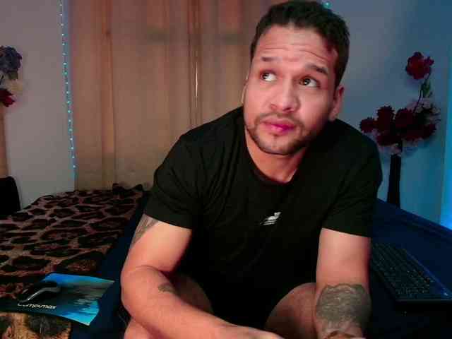 LucasGaeel LucasGaeel