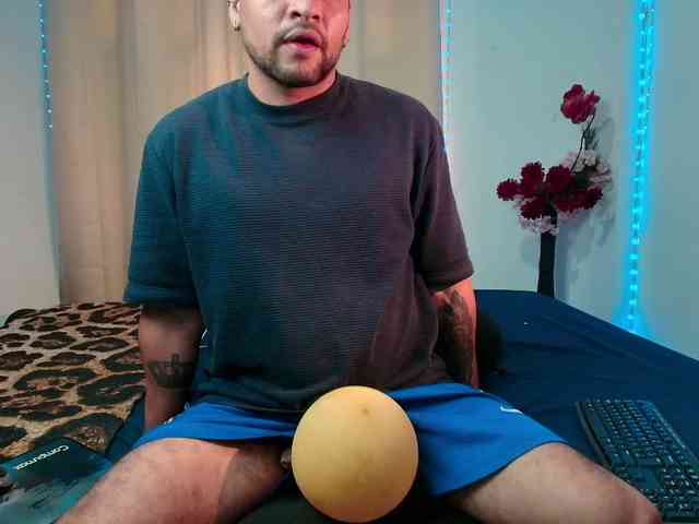 LucasGaeel LucasGaeel