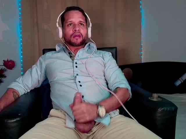 LucasGaeel LucasGaeel