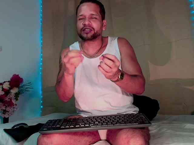 LucasGaeel LucasGaeel