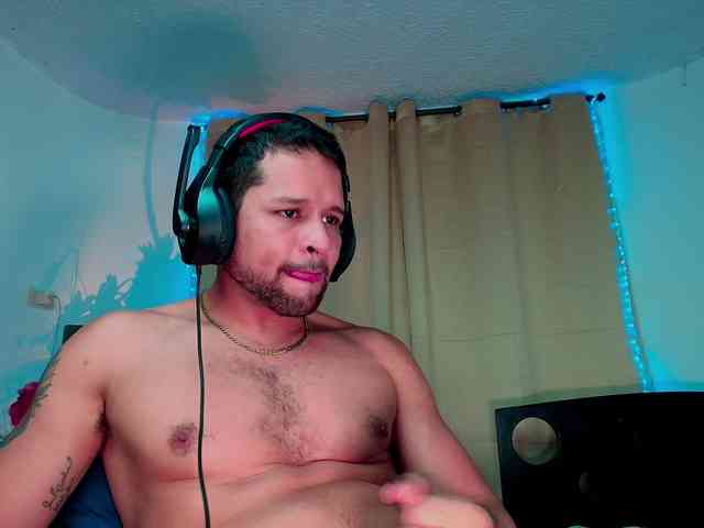 LucasGaeel LucasGaeel