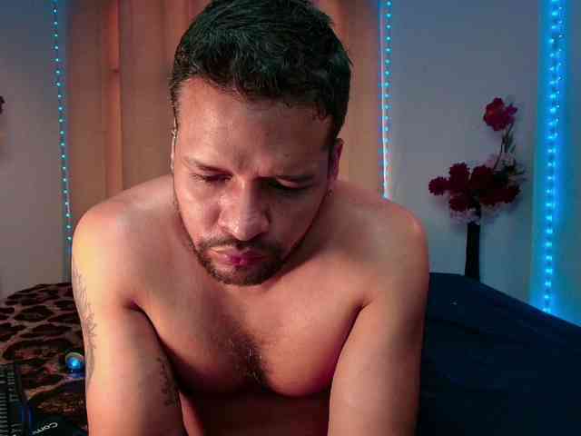 LucasGaeel LucasGaeel