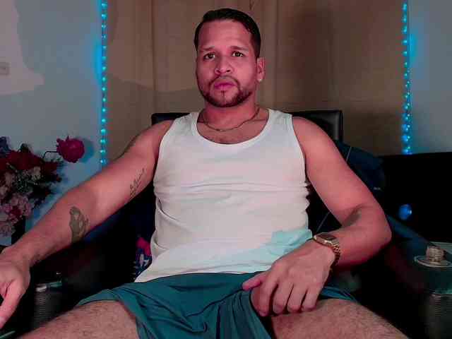 LucasGaeel LucasGaeel