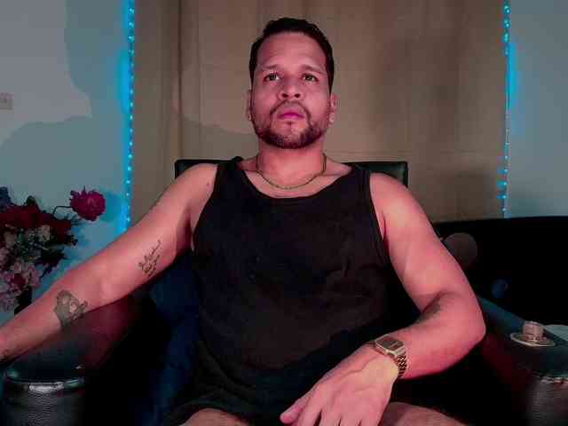 LucasGaeel LucasGaeel