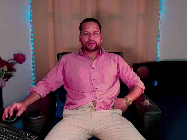 LucasGaeel LucasGaeel