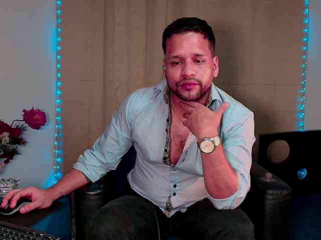 LucasGaeel LucasGaeel