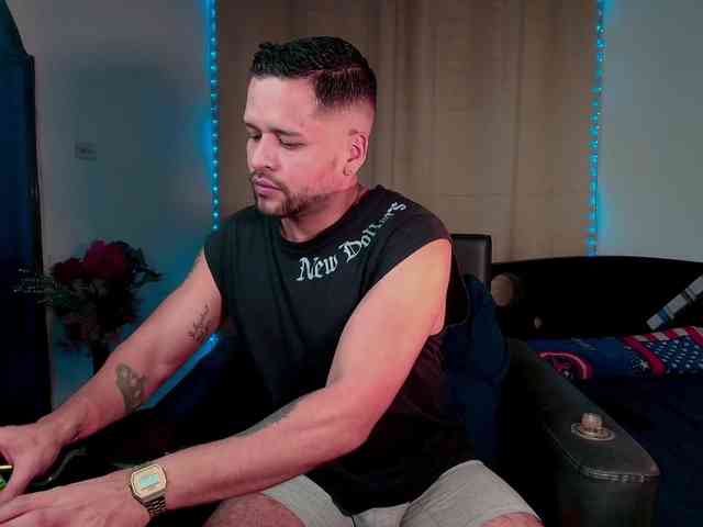 LucasGaeel LucasGaeel