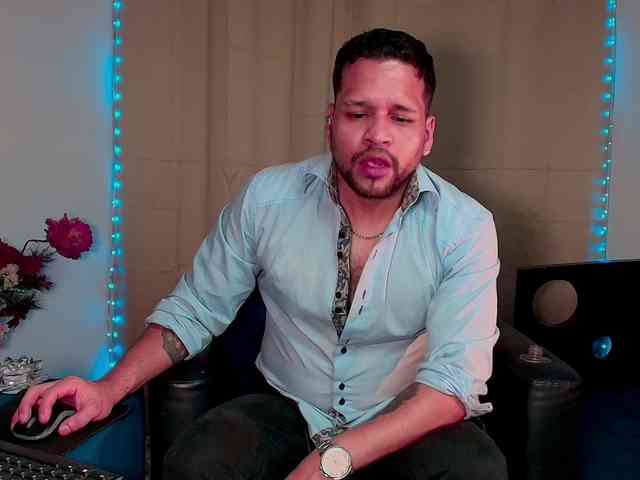 LucasGaeel LucasGaeel