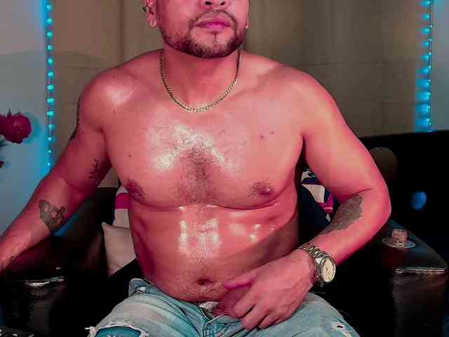 LucasGaeel LucasGaeel