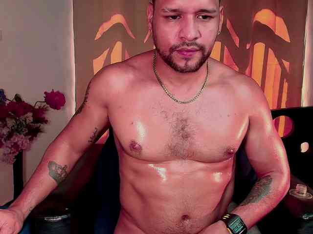 LucasGaeel LucasGaeel