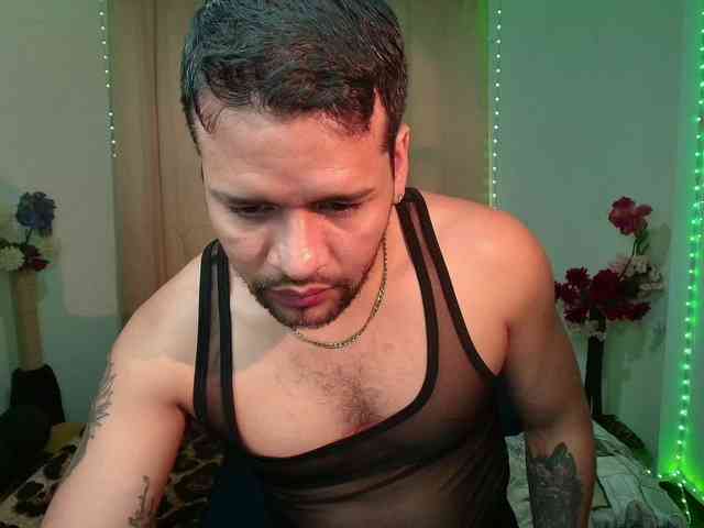 LucasGaeel LucasGaeel