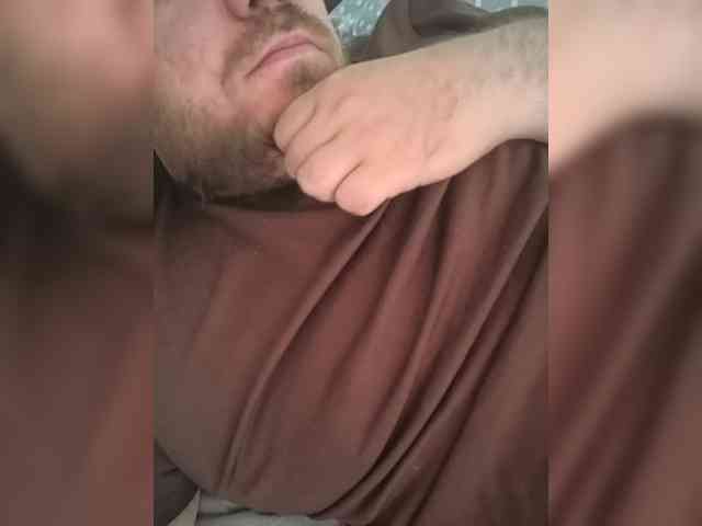 TTtfghdr Live Webcam on BongaCams