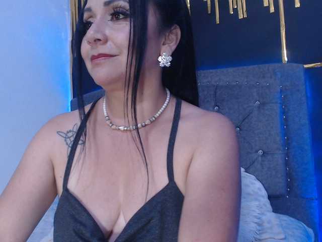 Gemasweet's BongaCams show and profile