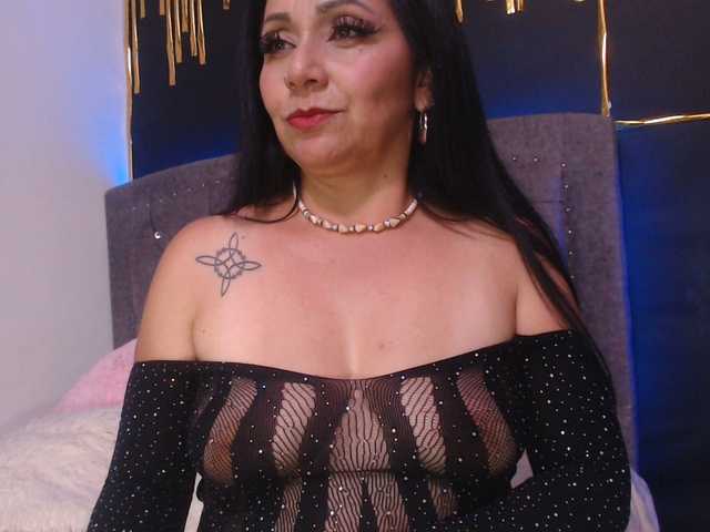 Gemasweet's BongaCams show and profile