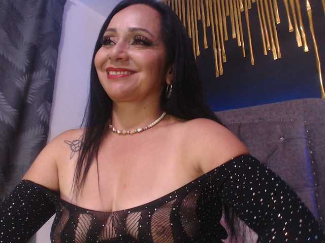 Gemasweet's BongaCams show and profile