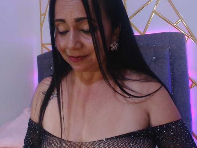 Gemasweet's BongaCams show and profile