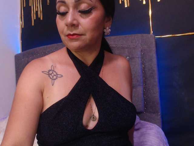 Gemasweet's BongaCams show and profile