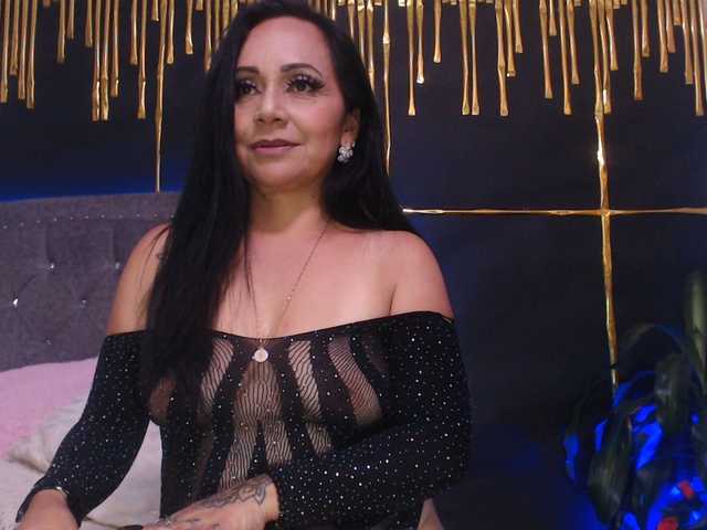 Gemasweet's BongaCams show and profile